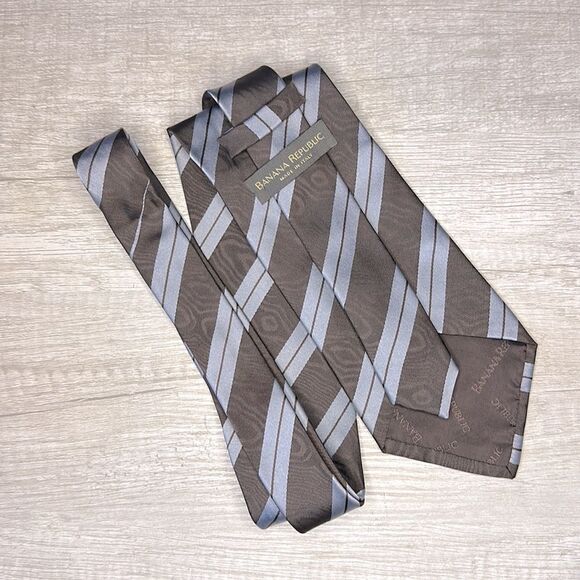 Banana Republic silk tie - Picture 2 of 5